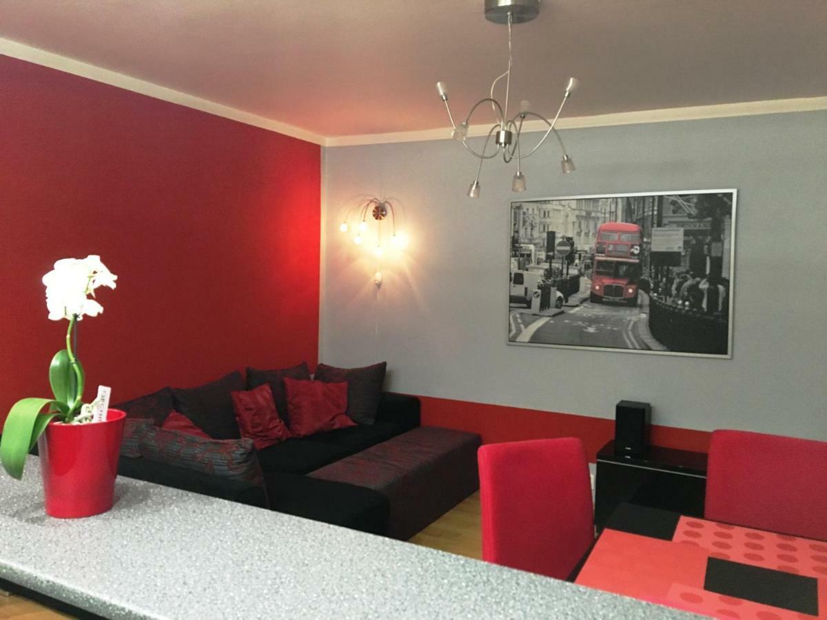 Apartment Scirocco Prague - Two Bedroom Apartment Esterno foto